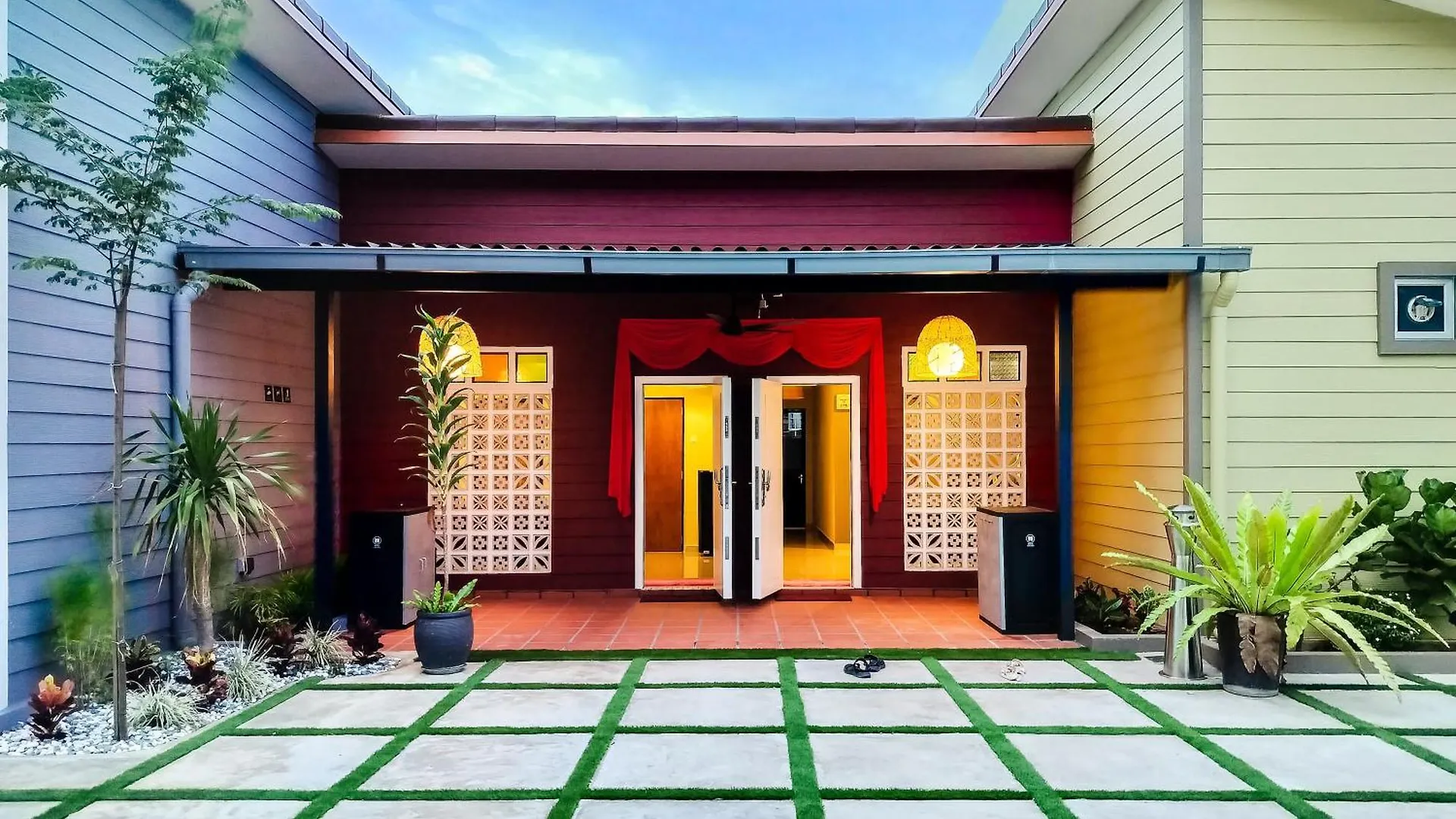 Hidden 5Br Cottage House Retreats Butterworth
